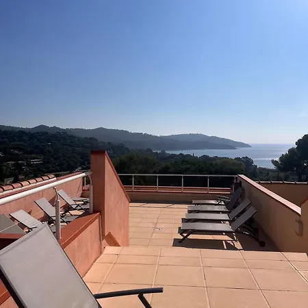Les Baigneurs - Vue Et Piscine - 300 M De La דירה *